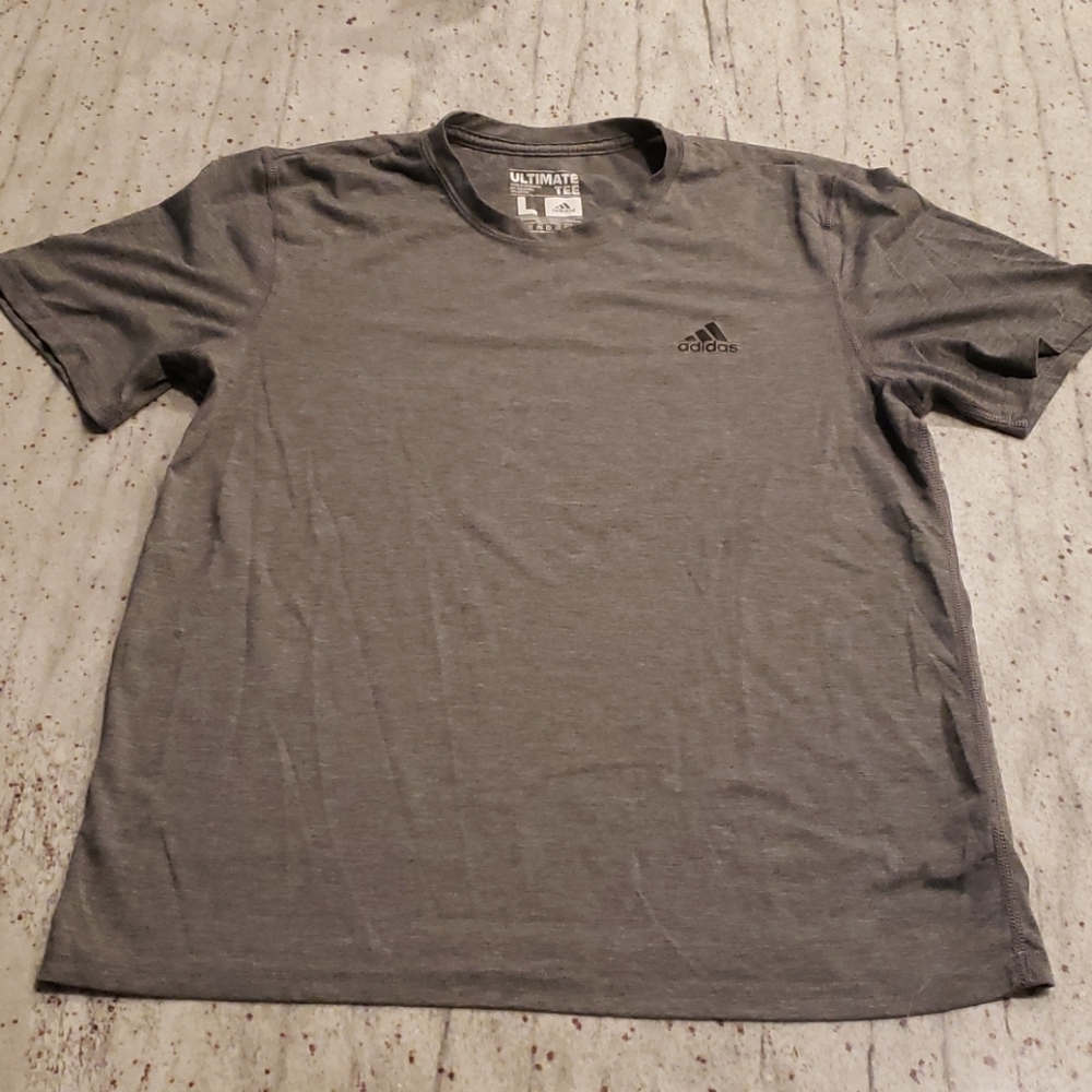 ADIDAS t-shirt - Picture 2 of 3